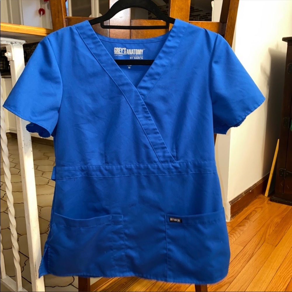Greys anatomy scrub top